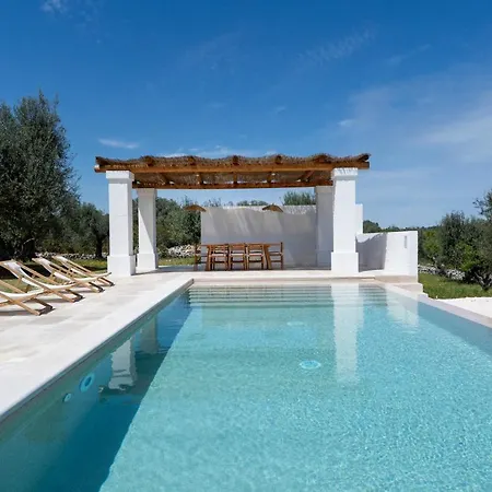 Trulli Cicerali , Trulli Design Con Piscina Panoramica Ostuni