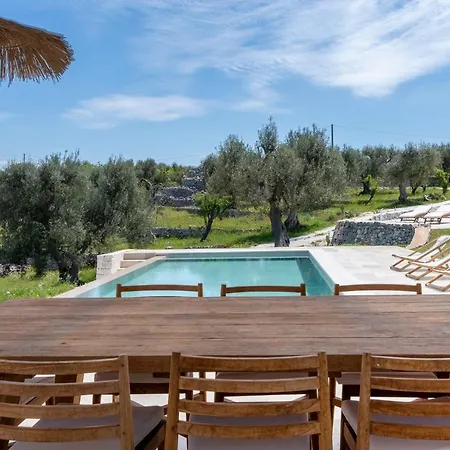 Trulli Cicerali , Trulli Design Con Piscina Panoramica Ostuni