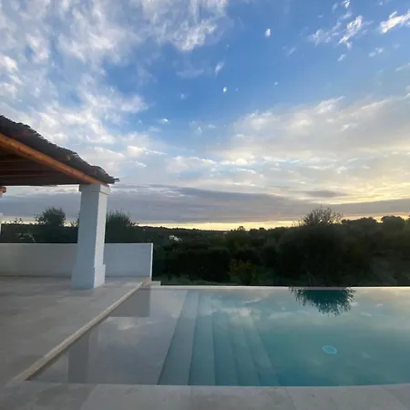빌라 Trulli Cicerali , Trulli Design Con Piscina Panoramica 오스투니